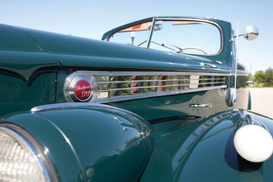  Packard 120 Convertible Coupe 1940 года  (фото 6 из 29)